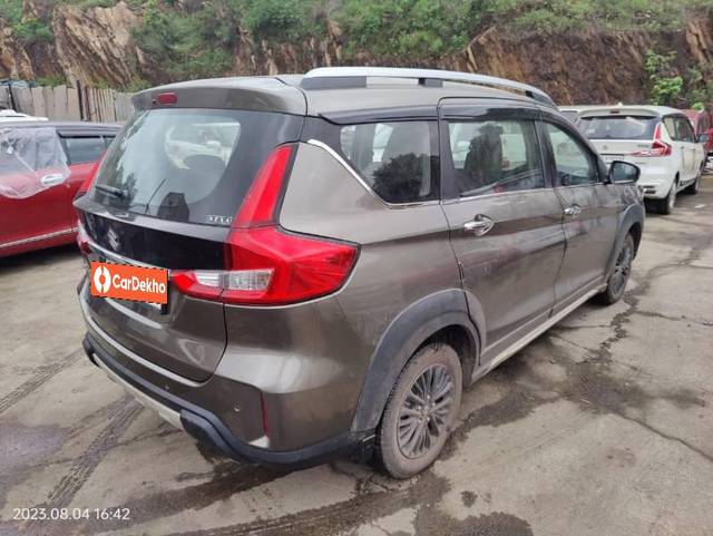 https://images10.gaadi.com/usedcar_image/3613453/original/processed_7a20d757-f977-4a44-bfd4-a8bfc64b7dd1.jpg?imwidth=6401