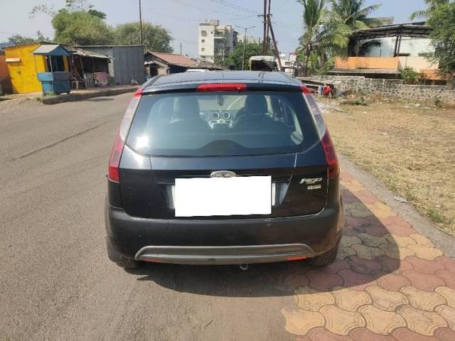 https://images10.gaadi.com/usedcar_image/3613498/original/processed_2c598f50-18d1-4547-ba09-1f6a652922a9.jpg?imwidth=6401