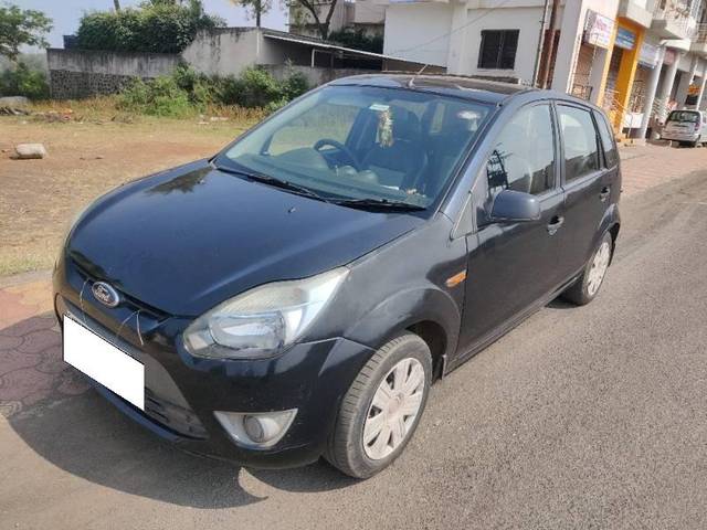 https://images10.gaadi.com/usedcar_image/3613498/original/processed_cdac30a8-51a5-4062-b283-db4f93dccdd9.jpg?imwidth=6402