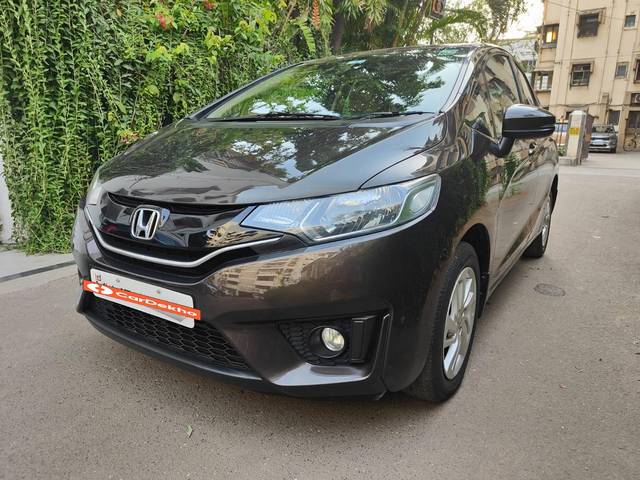 https://images10.gaadi.com/usedcar_image/3613529/original/processed_img2887524__usedcar_whatsappimage2023_06_22at63222pm_1111696921986_1696921994.jpeg?imwidth=6400
