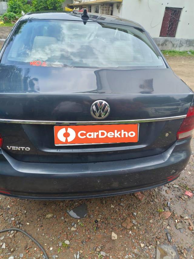 https://images10.gaadi.com/usedcar_image/3613840/original/processed_img2887714__used_car_2887714_1696930520.jpg?imwidth=6401
