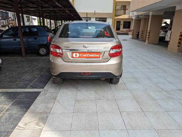 https://images10.gaadi.com/usedcar_image/3613841/original/processed_f93a0133-7fbe-49d7-a995-79fd7182c797.jpg?imwidth=6402