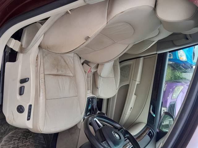 https://images10.gaadi.com/usedcar_image/3613898/original/img2887744__used_car_2887744_1696932164.jpg?imwidth=6402