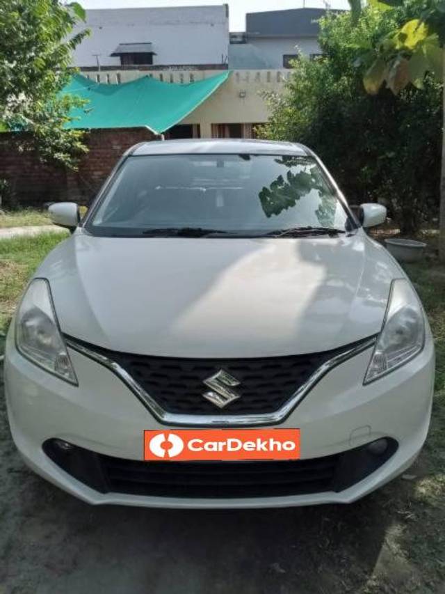 https://images10.gaadi.com/usedcar_image/3613920/original/processed_86298663-7040-4e0b-9f21-2caf864ef3b8.jpg?imwidth=6401