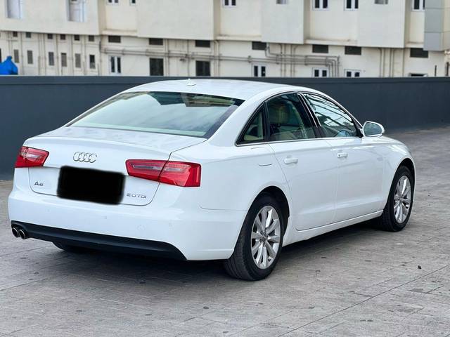 https://images10.gaadi.com/usedcar_image/3614002/original/processed_img2887811__used_car_2887811_1696935479.jpg?imwidth=6401