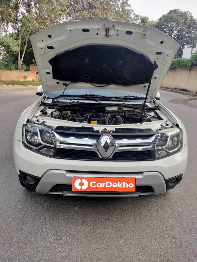 https://images10.gaadi.com/usedcar_image/3614197/original/processed_img2887922__used_car_2887922_1696942451.jpg?imwidth=6400