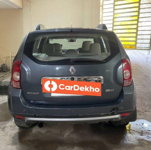 https://images10.gaadi.com/usedcar_image/3614302/original/processed_b1f72c26-da8c-4013-8c24-41a60c176510.jpeg?imwidth=6401