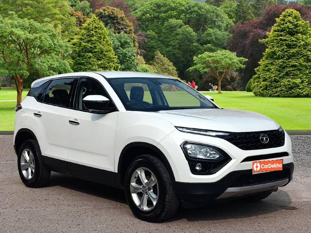 https://images10.gaadi.com/usedcar_image/3614367/original/processed_img2887983__used_car_2887983_1696950322.jpg?imwidth=6400