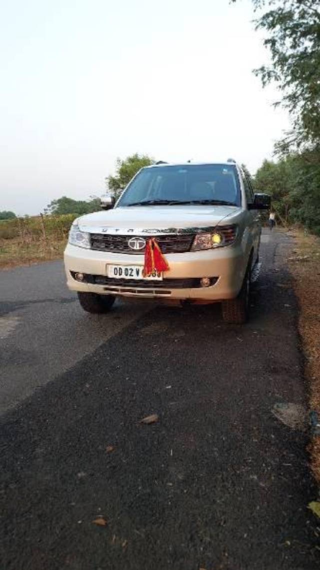 https://images10.gaadi.com/usedcar_image/3614384/original/processed_a09552a5-e80f-4497-bb71-86af9dd5b3be.jpg?imwidth=6402