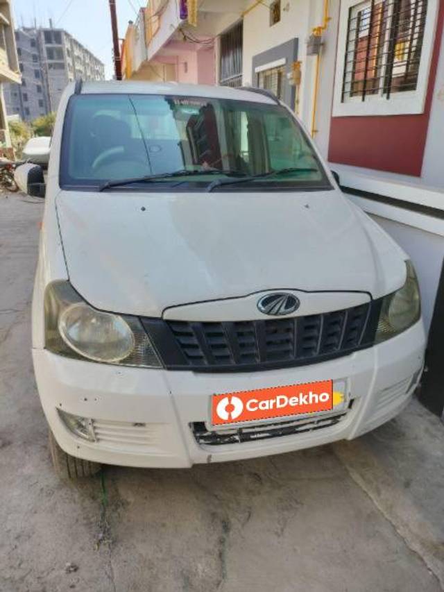 https://images10.gaadi.com/usedcar_image/3614617/original/processed_822406df-698b-4495-80f9-2244c8953538.jpg?imwidth=6400