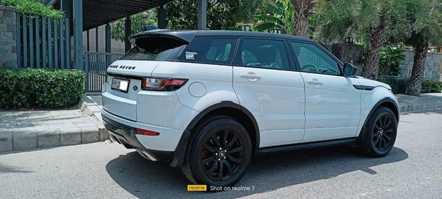 https://images10.gaadi.com/usedcar_image/3614963/original/processed_img2888183__usedcar_10f9a819_07d4_4142_b753_fe0107de5406_117901697002386_1697002447.jpg?imwidth=6402