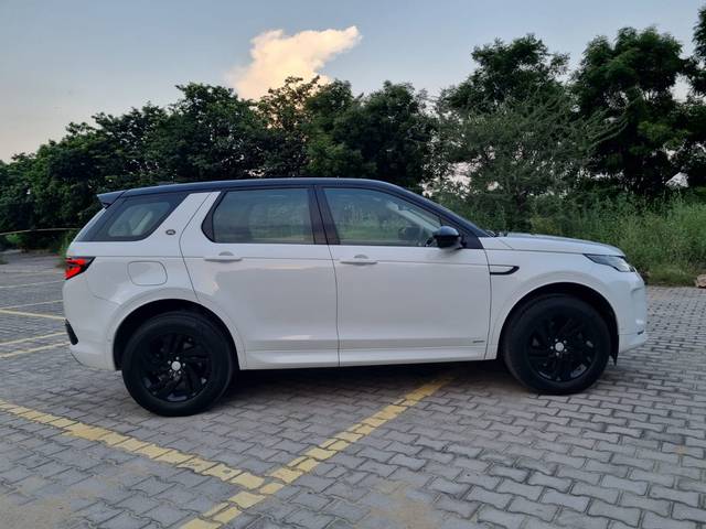 https://images10.gaadi.com/usedcar_image/3615111/original/img2888271__usedcar_f13038b4_ef0c_47fe_8069_3bbdaf4ac9da_117901697008188_1697008226.jpg?imwidth=6401