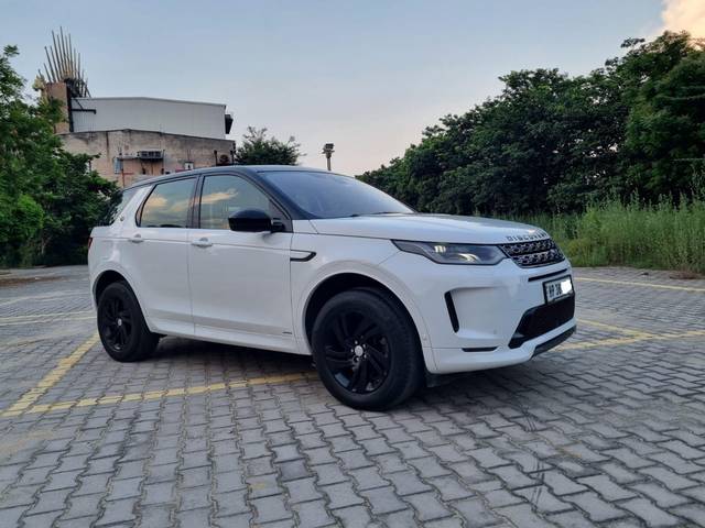 https://images10.gaadi.com/usedcar_image/3615111/original/processed_img2888271__usedcar_2f0af092_b780_4f87_acb5_4a5ef53309ea_117901697008188_1697008211.jpg?imwidth=6400