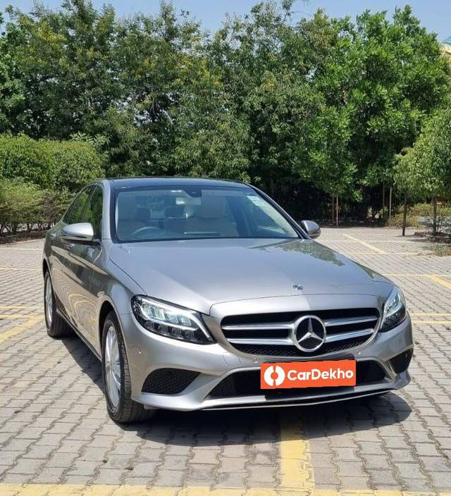 https://images10.gaadi.com/usedcar_image/3615146/original/processed_img2888286__usedcar_0e8b2d50_4929_4f66_a55c_fbc57f4f1860_117901697008757_1697009154.jpg?imwidth=6400