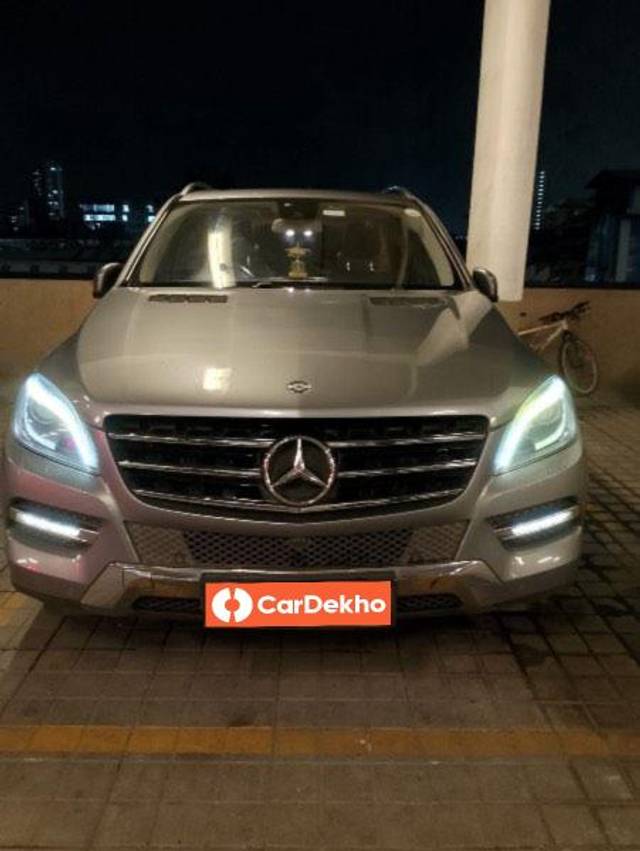 https://images10.gaadi.com/usedcar_image/3615373/original/processed_f4781e70-5892-4af6-bde9-8c0de766f904.jpeg?imwidth=6400