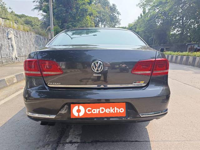 https://images10.gaadi.com/usedcar_image/3615384/original/processed_img2888425__used_car_2888425_1697016196.jpg?imwidth=6402