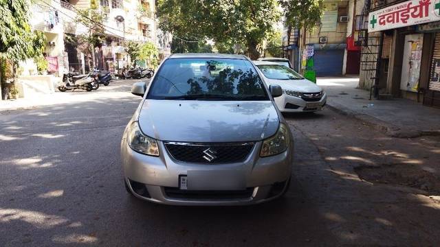 https://images10.gaadi.com/usedcar_image/3615523/original/04__VCC_1798498_94_1696412902.jpg?imwidth=6400