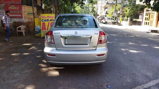 https://images10.gaadi.com/usedcar_image/3615523/original/04__VCC_1798498_96_1696413650.jpg?imwidth=6402