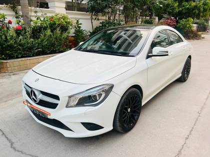 Mercedes-Benz CLA 200 CDI Sport Mercedes-Benz CLA 200 CDI Sport