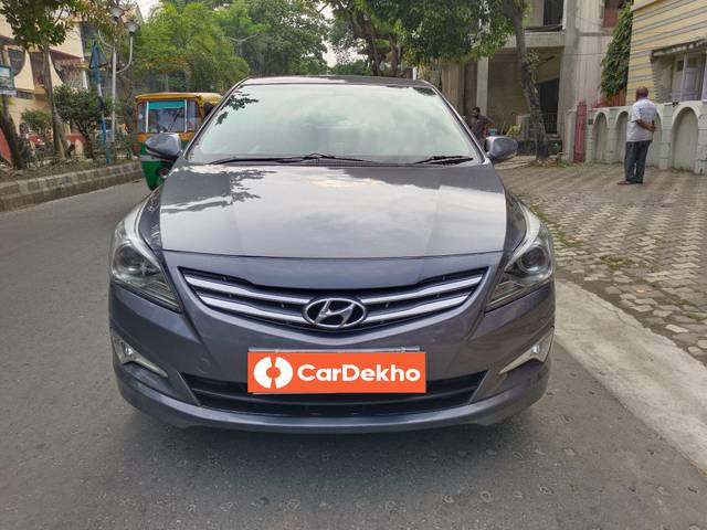 https://images10.gaadi.com/usedcar_image/3615618/original/processed_img2888567__used_car_2888567_1697534126.jpg?imwidth=6400