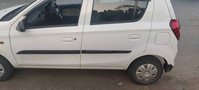 https://images10.gaadi.com/usedcar_image/3615933/original/04__VCC_IMG_1696422884557_1798778_95_1696423035.jpg?imwidth=6401