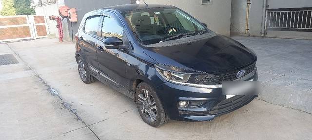 https://images10.gaadi.com/usedcar_image/3615934/original/04__VCC_1798709_116_1696422782.jpg?imwidth=6400