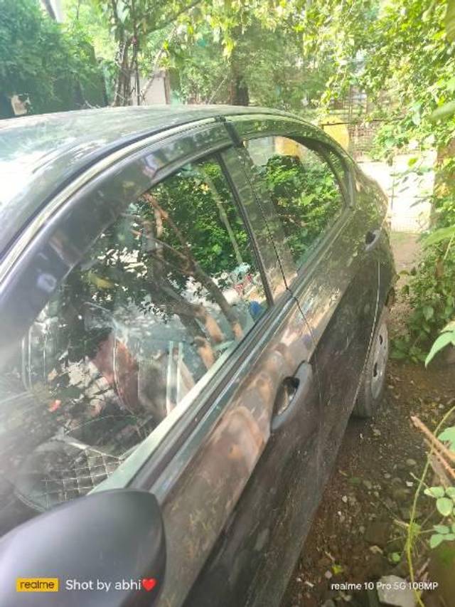 https://images10.gaadi.com/usedcar_image/3615991/original/processed_8a1e4ae7-2b75-4cd4-b6c8-8b3727b29c8d.jpg?imwidth=6400