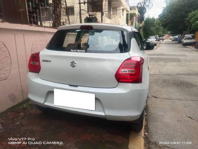 https://images10.gaadi.com/usedcar_image/3615996/original/processed_9687a520-34d8-4f38-a7ce-62e8ec2459fd.jpg?imwidth=6400