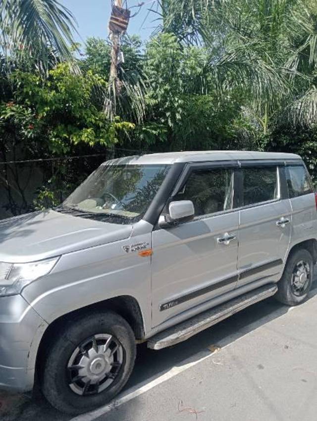 https://images10.gaadi.com/usedcar_image/3616003/original/processed_629acb37-121c-4deb-8221-4cc141fdac29.jpg?imwidth=6401