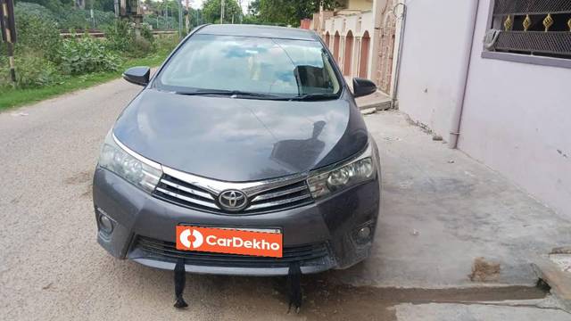 https://images10.gaadi.com/usedcar_image/3616054/original/processed_81736710-fb83-4660-821a-52cc52f0b91b.jpg?imwidth=6400