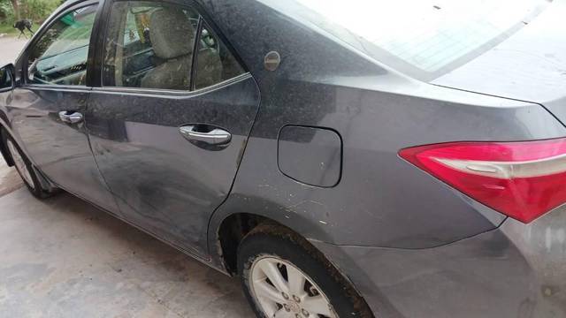 https://images10.gaadi.com/usedcar_image/3616054/original/processed_a3b894c9-eb00-4fe0-bdab-6820a78942ce.jpg?imwidth=6402