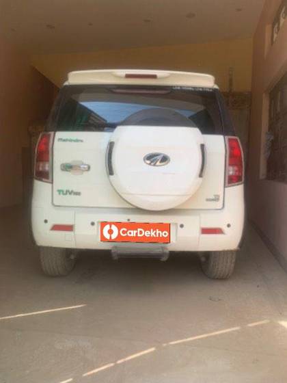 Mahindra TUV 300 mHAWK100 T8 AMT Mahindra TUV 300 mHAWK100 T8 AMT