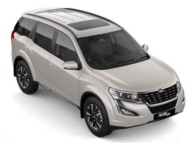 https://images10.gaadi.com/usedcar_image/3616256/original/processed_bda0faa5-cbc1-4f9f-b06a-1a65a262e4da.jpeg?imwidth=6400