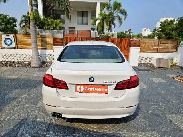 https://images10.gaadi.com/usedcar_image/3616448/original/processed_134d1c25-7564-43f4-b4e1-4bb6c60e62c1.jpg?imwidth=6402