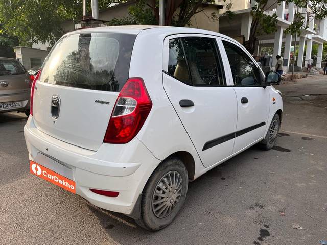 https://images10.gaadi.com/usedcar_image/3616465/original/processed_img2888898__usedcar_whatsappimage2023_09_20at50044pm_1__63411697084031_1697084143.jpeg?imwidth=6402