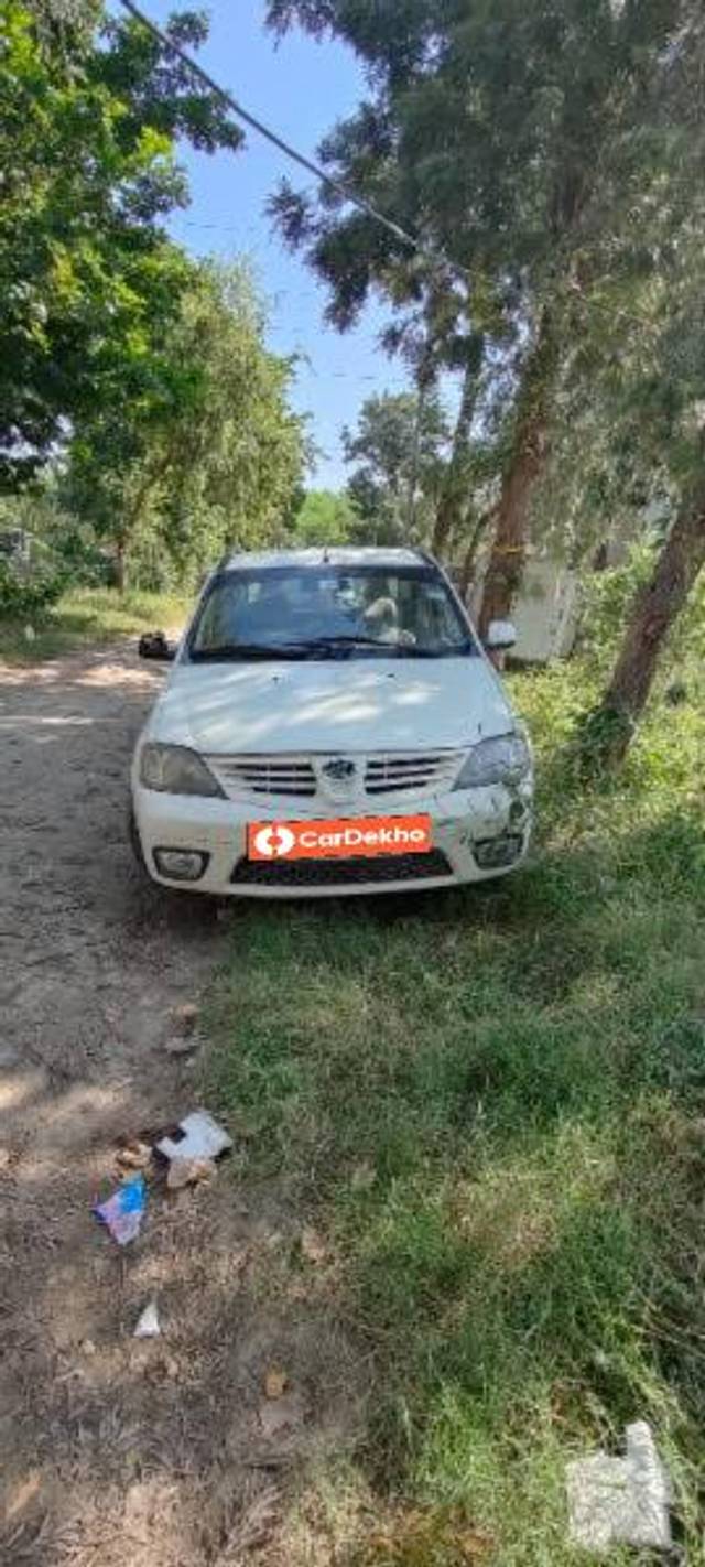https://images10.gaadi.com/usedcar_image/3616565/original/processed_aa2bd277-d298-413b-98fe-b4b55f1aa3ac.jpg?imwidth=6400