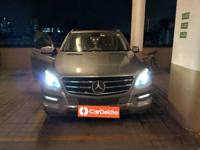 https://images10.gaadi.com/usedcar_image/3616601/original/processed_f7ae4dd7-343d-4e74-91fd-282e65450ae3.jpg?imwidth=6400