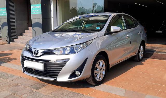 https://images10.gaadi.com/usedcar_image/3616638/original/processed_img2888975__used_car_2888975_1697091888.jpg?imwidth=6401