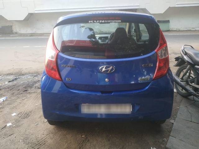 https://images10.gaadi.com/usedcar_image/3616683/original/processed_img2889004__used_car_2889004_1697093031.jpg?imwidth=6401