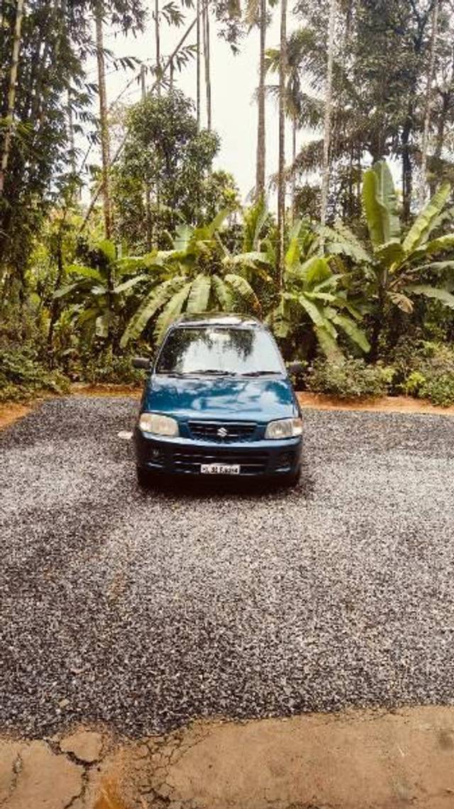 https://images10.gaadi.com/usedcar_image/3616925/original/processed_9eee3fae-d18d-4fb8-82d3-502632529d02.jpg?imwidth=6400
