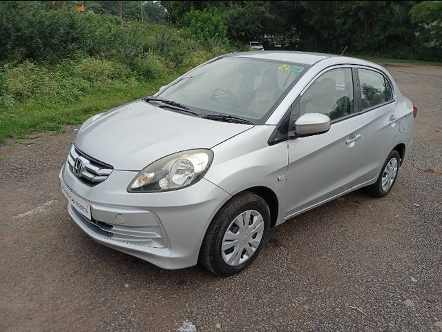 https://images10.gaadi.com/usedcar_image/3616942/original/573330__cover_image-20231002120630.jpg?imwidth=6400