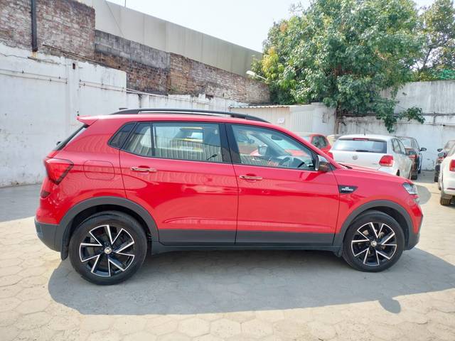 https://images10.gaadi.com/usedcar_image/3617139/original/img2889332__usedcar_whatsappimage2023_10_12at22206pm_2__63411697100838_1697100917.jpeg?imwidth=6401
