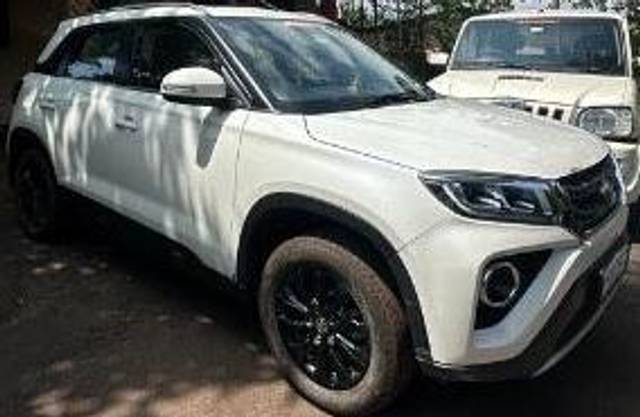 https://images10.gaadi.com/usedcar_image/3617227/original/processed_6ced5ec8-5c44-49bf-a15c-11d49e530be1.jpeg?imwidth=6400