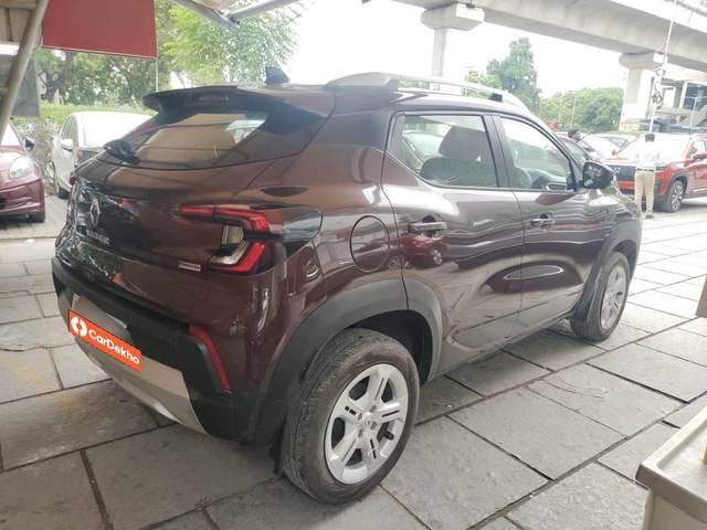 https://images10.gaadi.com/usedcar_image/3617236/original/processed_img2889399__usedcar_steerauto_cars_80f8f55e_fd00ee7b_1693917516140_222681697103271_1697103300.jpeg?imwidth=6401