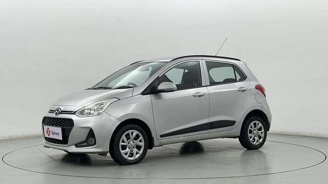 https://images10.gaadi.com/usedcar_image/3617425/original/NjV0jHUlQsSkIku8jHprDw__file.JPG?imwidth=6400