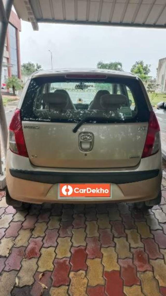 https://images10.gaadi.com/usedcar_image/3617645/original/processed_7565f3d5-e883-442b-84bd-0433eed6fc8f.jpg?imwidth=6402