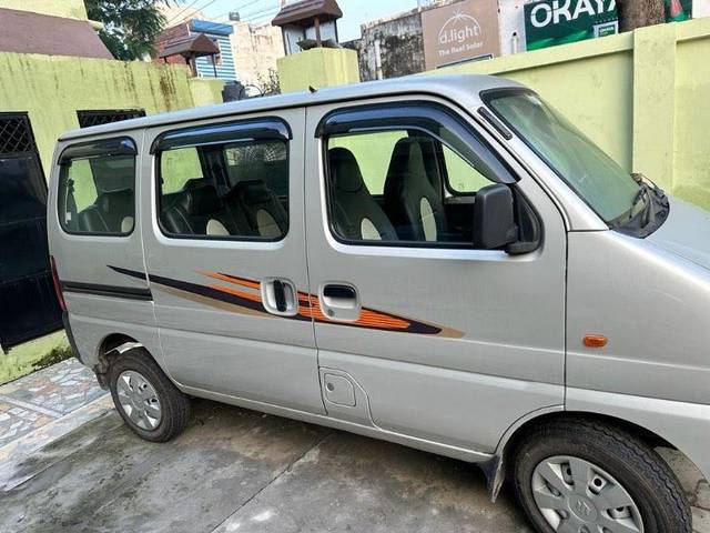 https://images10.gaadi.com/usedcar_image/3617794/original/processed_a0c2462d-249f-4f36-a33b-0fd00b8ffa95.jpeg?imwidth=6401