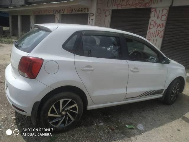 https://images10.gaadi.com/usedcar_image/3617989/original/processed_f4b210b6-fa70-4edb-9138-9e1e564f61c2.jpg?imwidth=6400