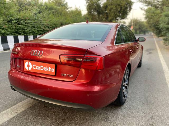 https://images10.gaadi.com/usedcar_image/3618032/original/processed_img2889903__used_car_2889903_1697127571.jpg?imwidth=6402