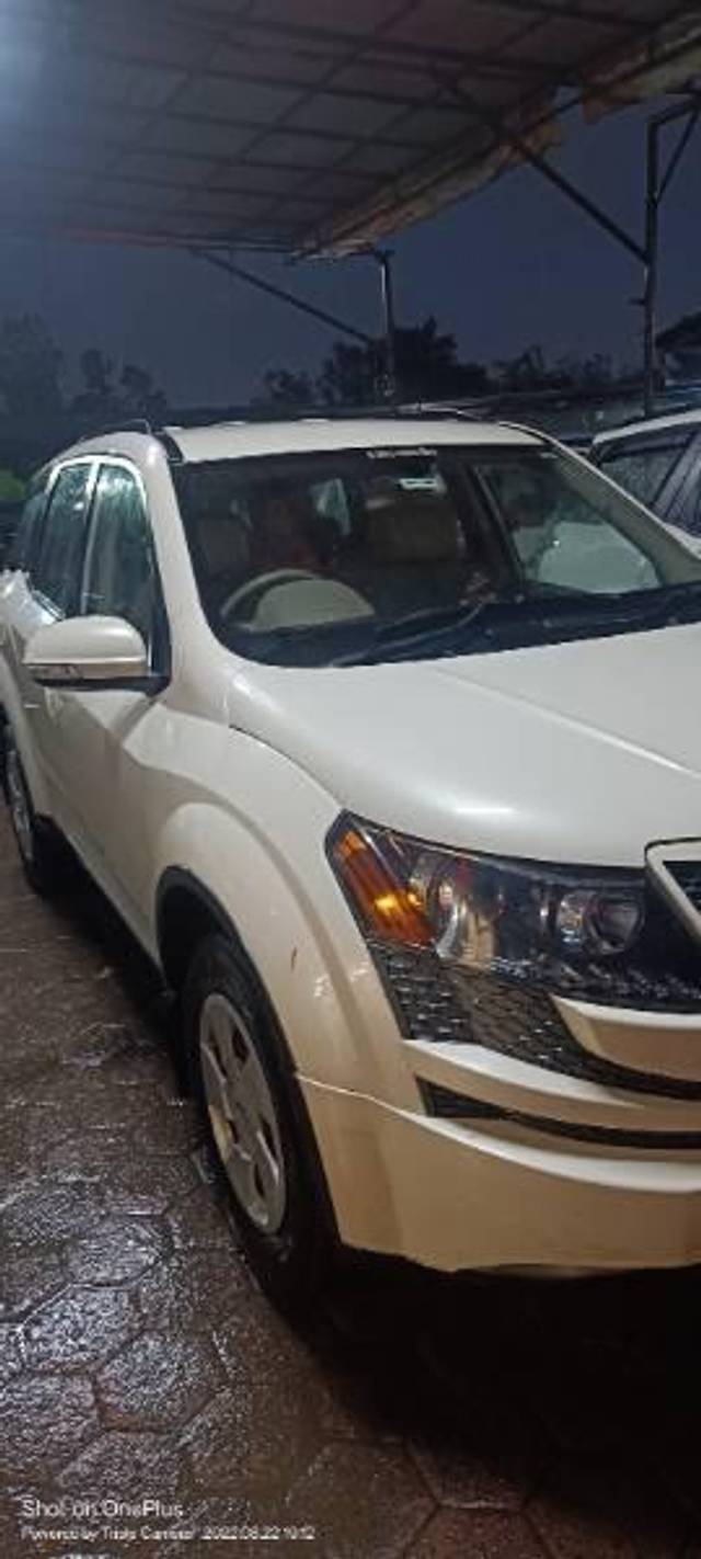 https://images10.gaadi.com/usedcar_image/3618107/original/processed_a26abfcd-c44c-4ce2-81b2-29fc00a668a6.jpg?imwidth=6402